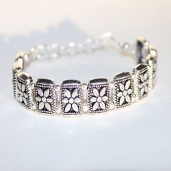 Bracelet indien argenté