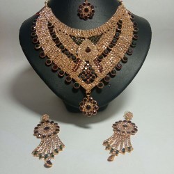 Set Bollywood Luxe Collier Boucles oreilles et tikka