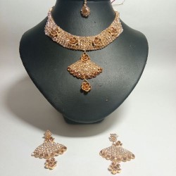 Set Bollywood Luxe Collier Boucles oreilles et tikka