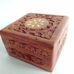 Coffret Indien en Bois sculpté