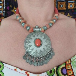 Collier Indien Pendentif rond - Rouge