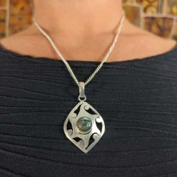 Collier Pendentif indien Argenté - Celtic Pierre