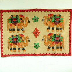 Broderie 4 Eléphants