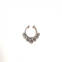 Faux piercing Septum Indien