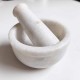 Pilon en marbre blanc