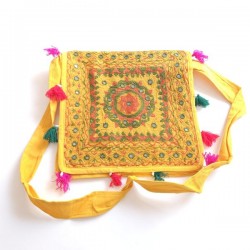 Sac indien Coton brodé à rabat & Bandouliére