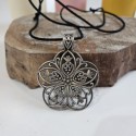 Pendentif Fleur Métal vieilli