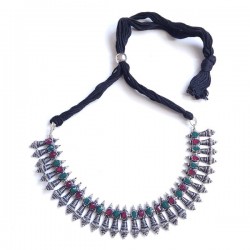 Collier pierres indiennes