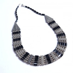 Collier Antique Perles noires
