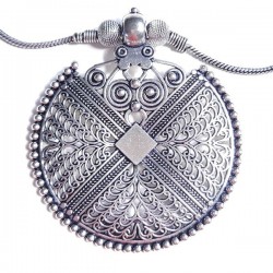 Collier Ajouré Indien