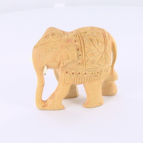 Statue éléphant en bois fabrication indienne 6cm